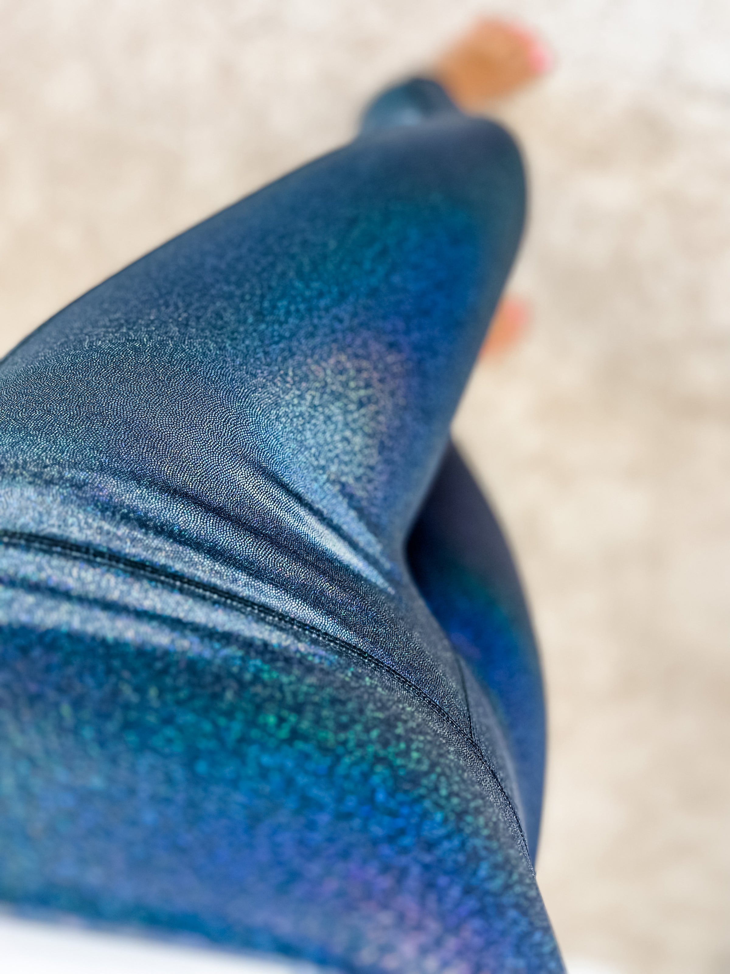 Jamie Holographic Faux Leather Leggings – Lush Lily Boutique