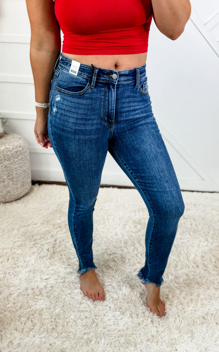 Judy Blue Weekend Escape High Rise Jeans