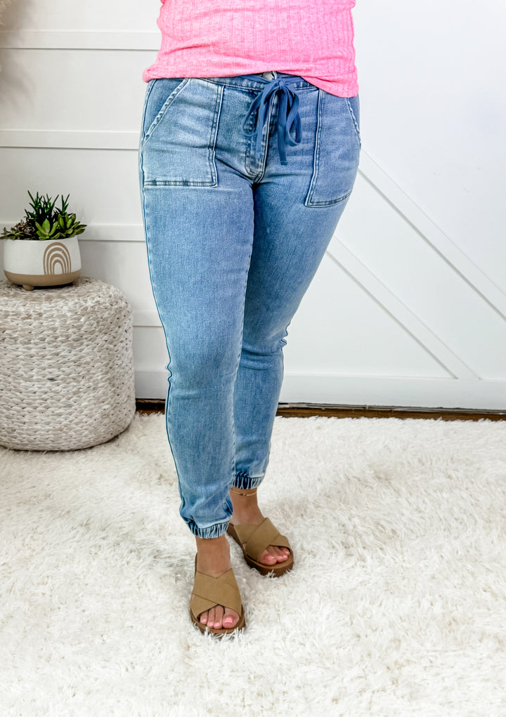 Gwen Jogger Skinny Jean