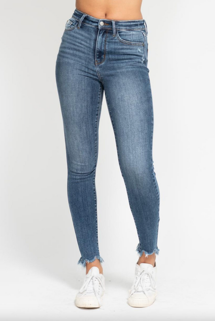 Judy Blue Weekend Escape High Rise Jeans